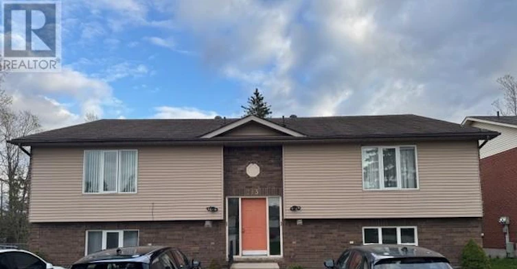 213 Sarah Court, Shelburne, ON, L0N 1S2
