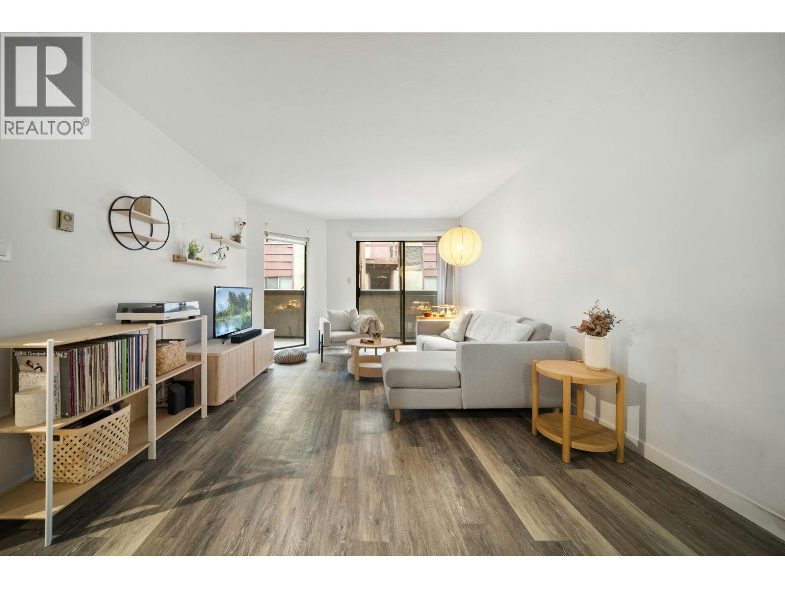 209-975 W 13th Avenue, Vancouver, BC, V5Z 1P4