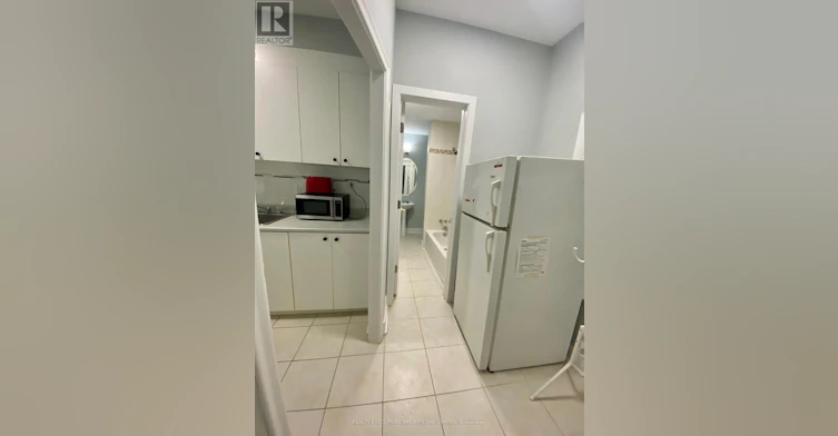 1-280 Annette Street, Toronto, ON, M6P 1R4 - 8