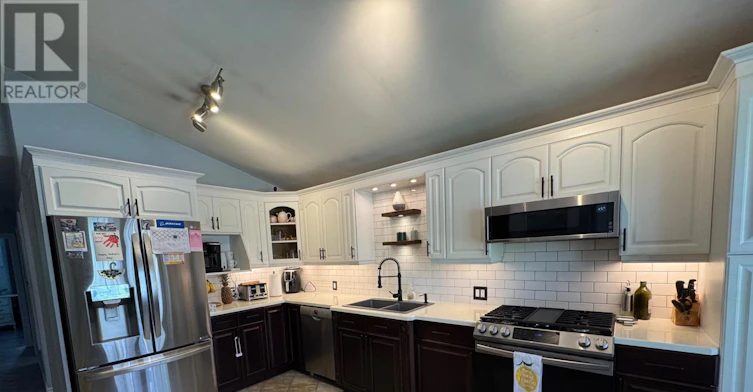 3 Clearview Heights, St. Catharines, ON, L2T 2W2 - 4
