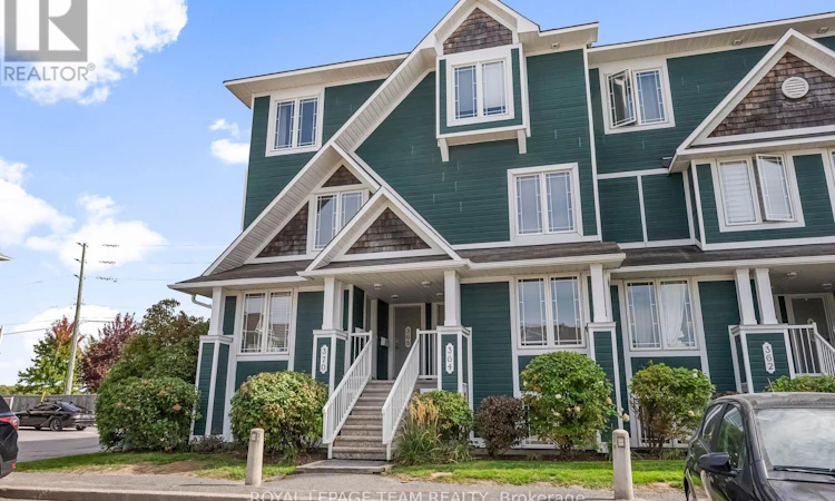 368 Crownridge Drive