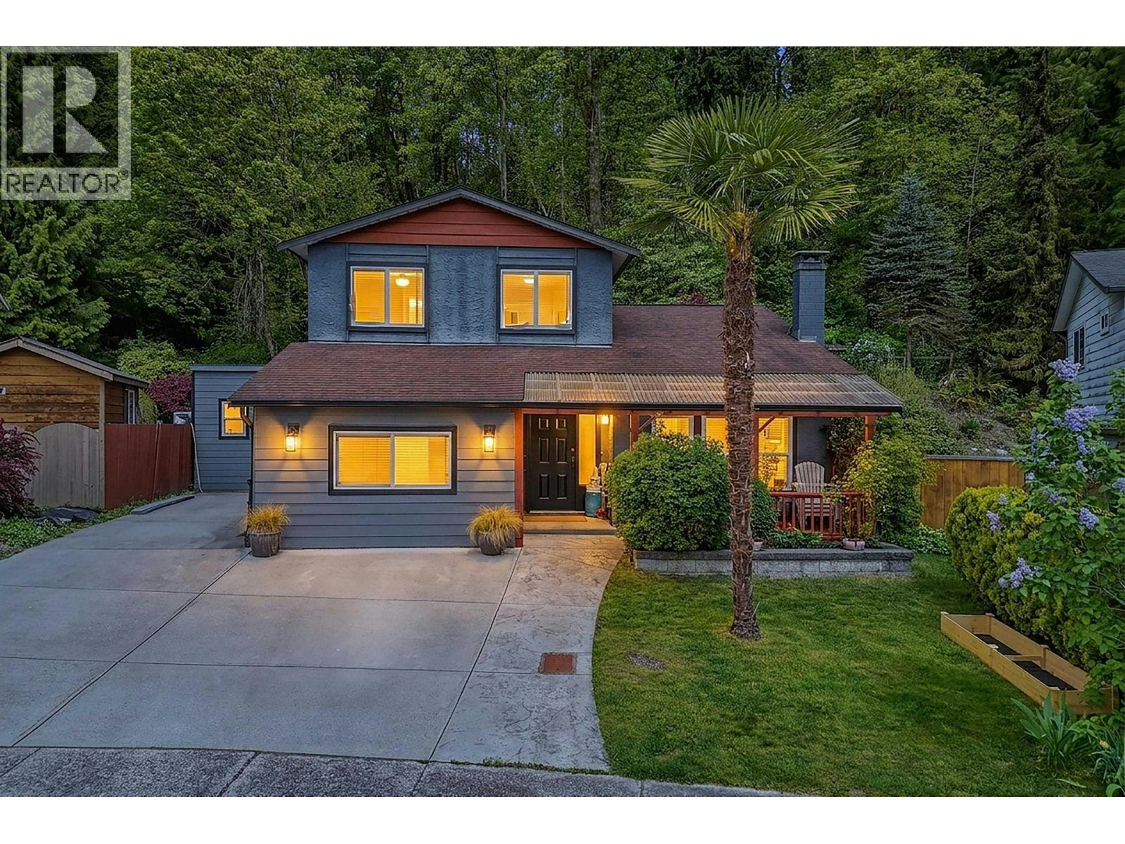 1282 Bluff Drive, Coquitlam, BC, V3E 1C1