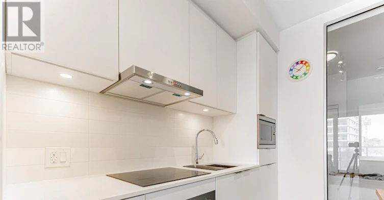 N437-7 Golden Lion Heights, Toronto, ON, M2M 3T9 - 8