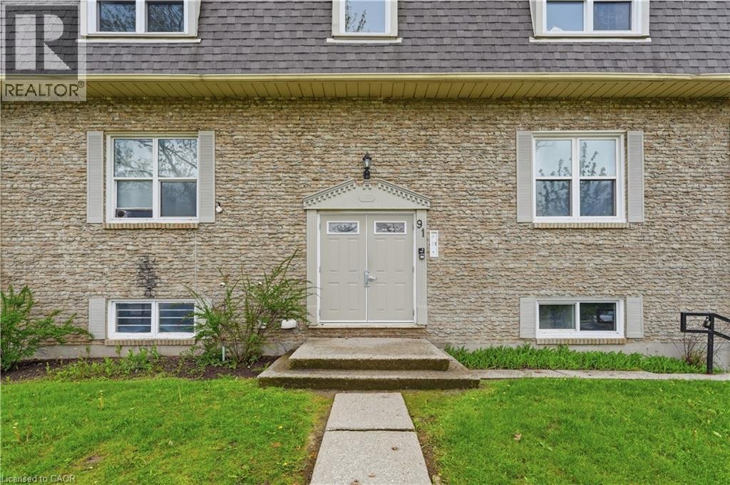 3-91 Westmount Road, Waterloo, ON, N2L 5G5