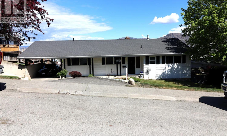 136 Greenstone Drive