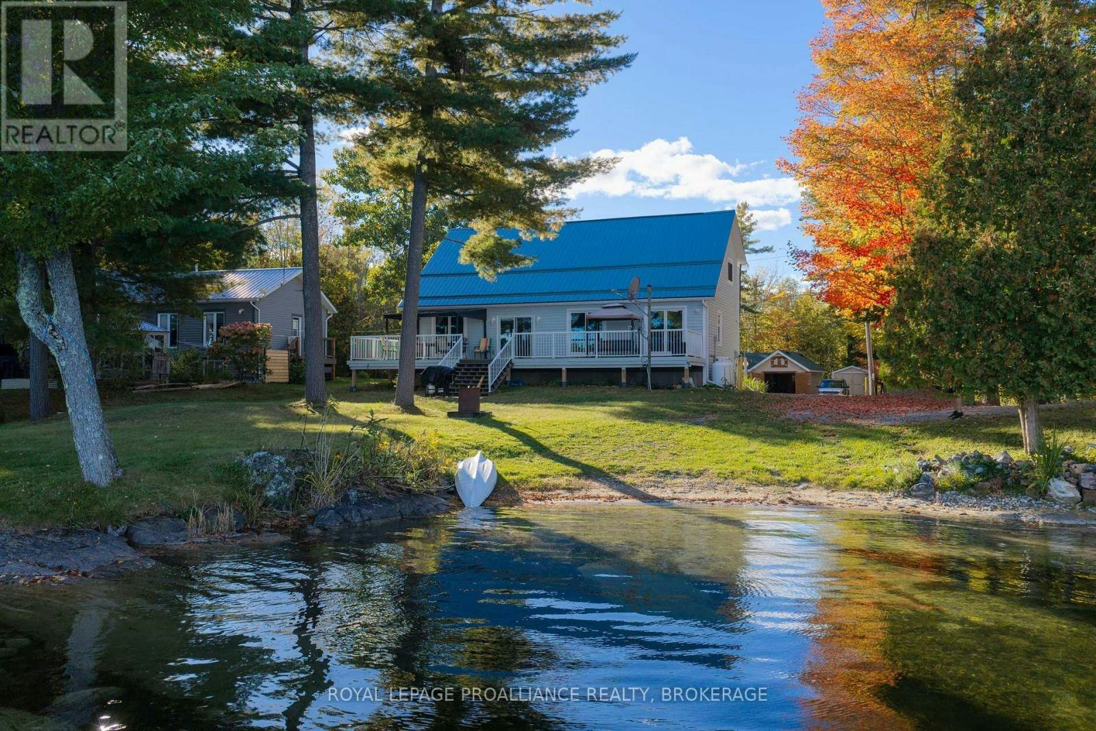 59 Shore Lane WEST, South Frontenac, ON, K0H 1T0