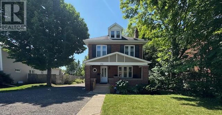 256 Broadway Avenue, Orangeville, ON, L9W 1K7 - 2
