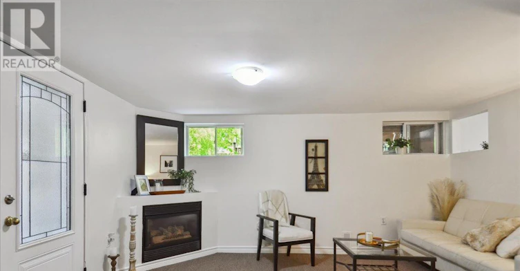 LOWER-65 Mineola Road E, Mississauga, ON, L5G 2E4 - 6