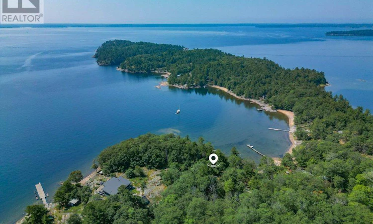 46 Huckleberry Island
