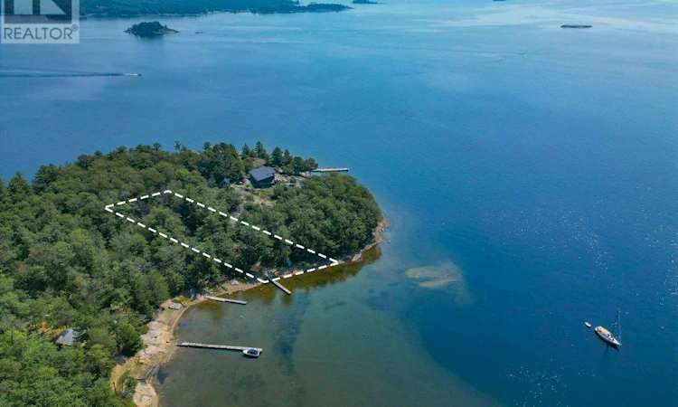 46 Huckleberry Island