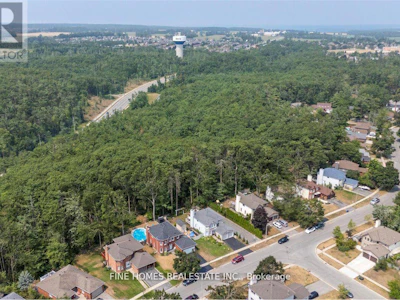153 Browning Trail - 3