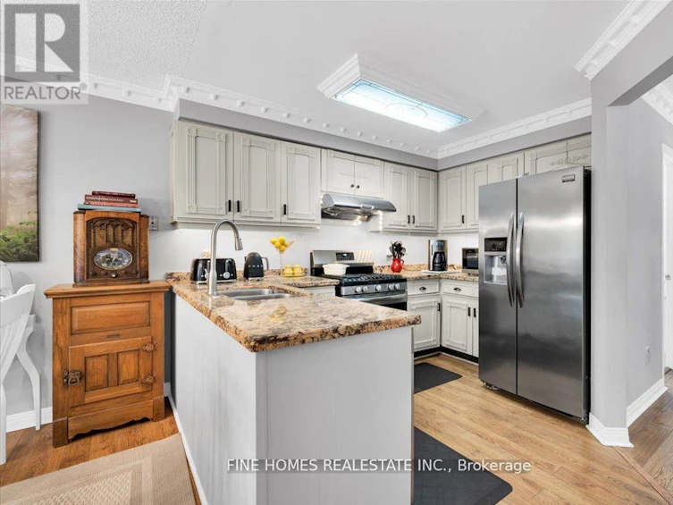 153 Browning Trail, Barrie, ON, L4N 6R2 - 8