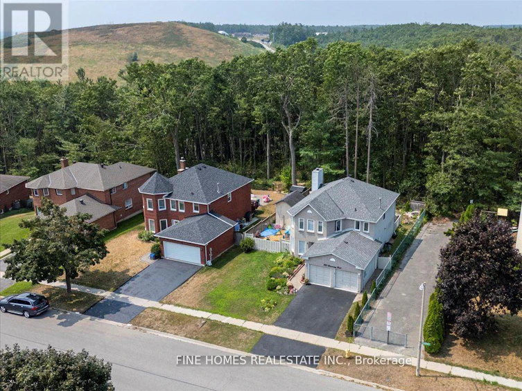 153 Browning Trail, Barrie, ON, L4N 6R2 - 2