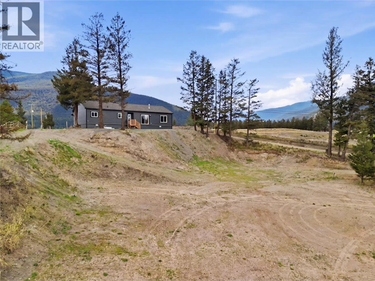 1201 Cariboo Avenue, Clinton, BC, V0K 1K0 - 48