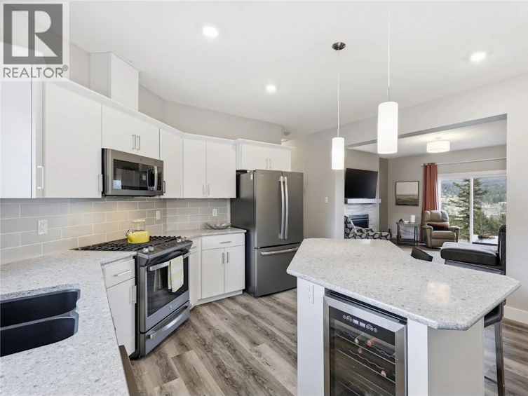 1201 Cariboo Avenue, Clinton, BC, V0K 1K0 - 15