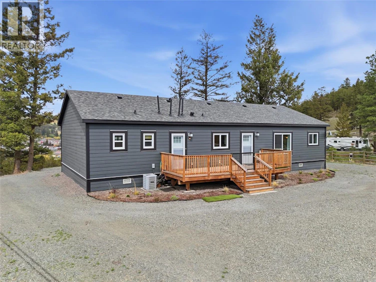 1201 Cariboo Avenue, Clinton, BC, V0K 1K0 - 2