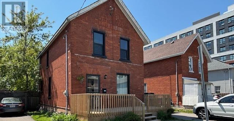 177 Athol Street E, Oshawa, ON, L1H 1K2 - 4