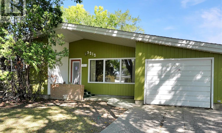 3212 L'arche Crescent