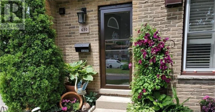 650 Wonderland Road S, London, ON, N6K 1L8