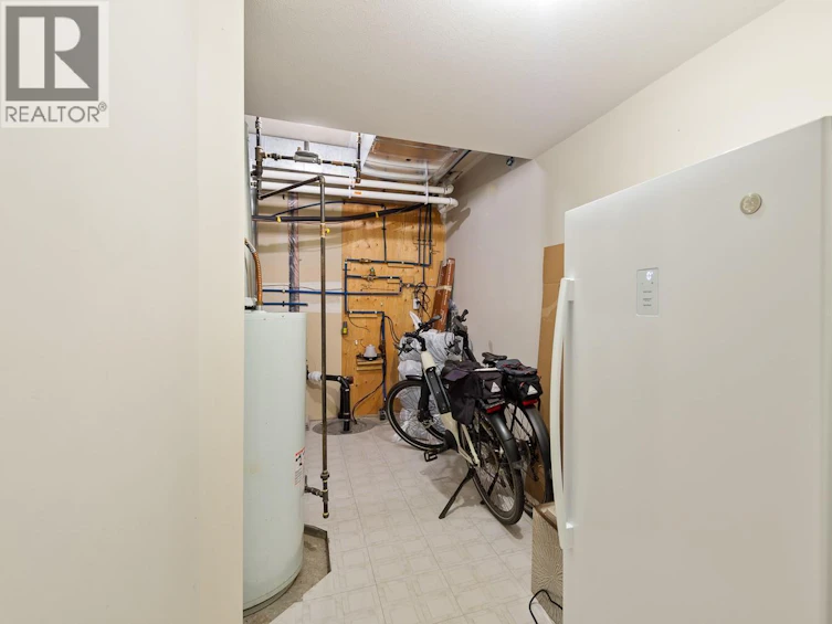 4141 S Gallaghers Boulevard, Kelowna, BC, V1W 4V2 - 38
