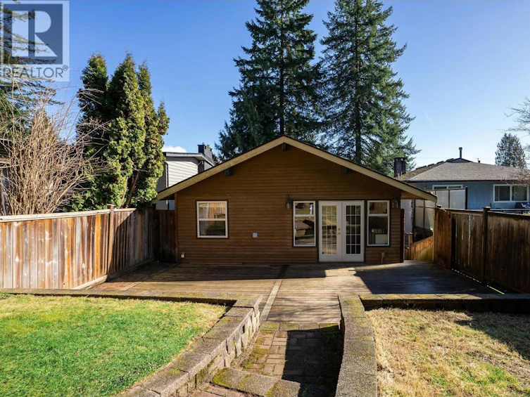 3015 Royal Avenue, North Vancouver, BC, V7K 1Y6 - 18