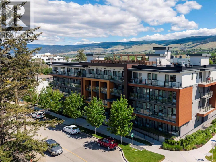 317-345 N Dougall Road, Kelowna, BC, V5V 2H9 - 2