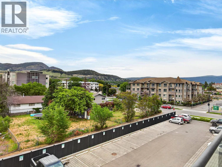 317-345 N Dougall Road, Kelowna, BC, V5V 2H9 - 15