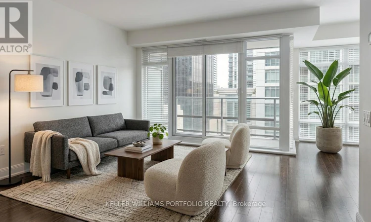 904-2191 Yonge Street