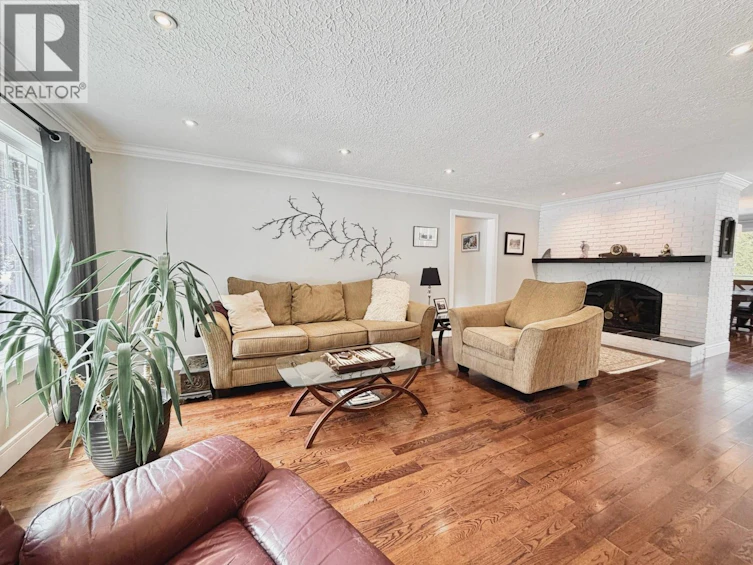 1347 Naish Drive, Penticton, BC, V2A 3B7 - 6