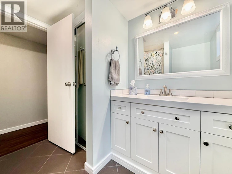 1347 Naish Drive, Penticton, BC, V2A 3B7 - 54