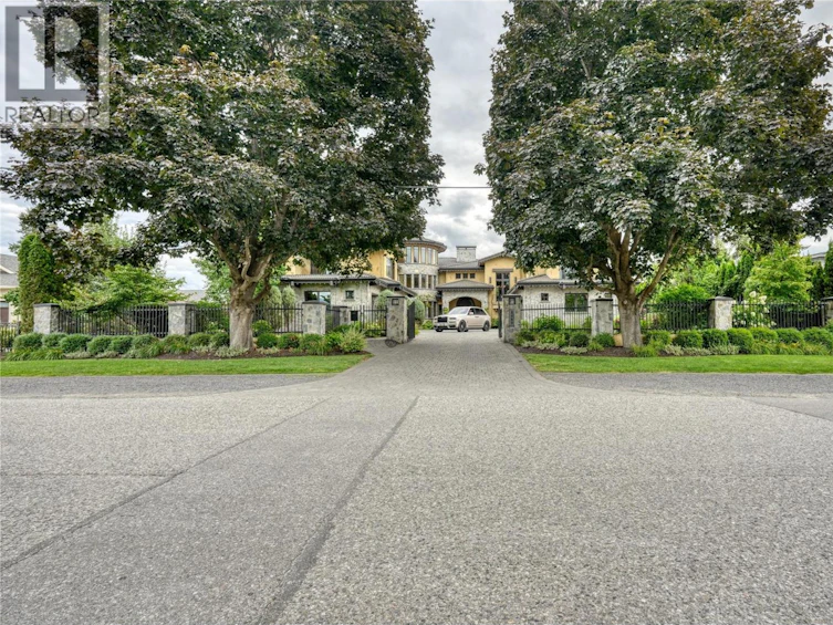 4383 Hobson Road, Kelowna, BC, V1W 1Y4 - 38