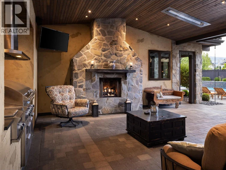 4383 Hobson Road, Kelowna, BC, V1W 1Y4 - 4