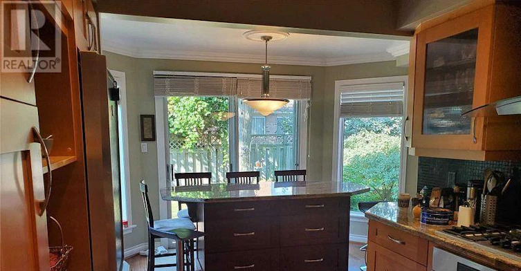 84 Huntington Park Drive W, Markham, ON, L3T 7C9 - 2