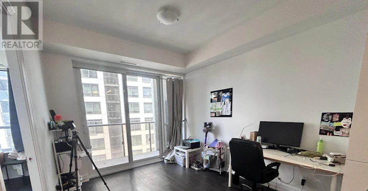 2109-30 Elm Drive W, Mississauga, ON, L5B 0N6 - 2