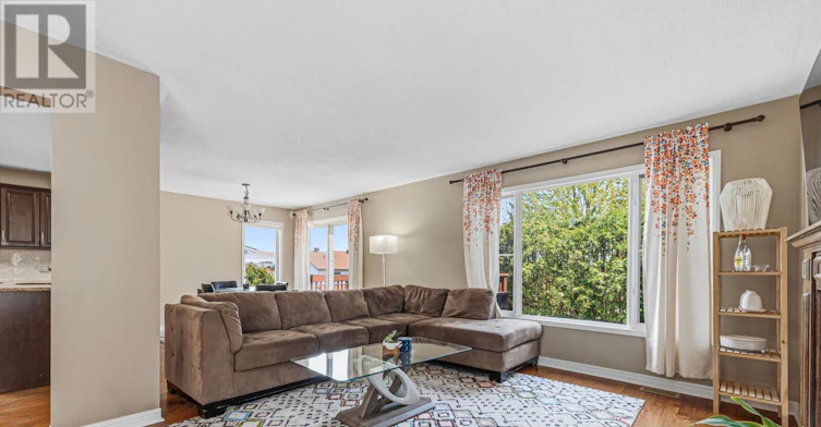 A-132 Grenadier Way, Ottawa, ON, K2J 4M1 - 4