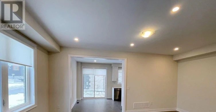 2 Schmeltzer Crescent, Richmond Hill, ON, L4E 1K8 - 3