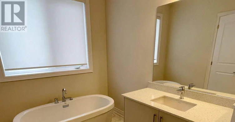 2 Schmeltzer Crescent, Richmond Hill, ON, L4E 1K8 - 16