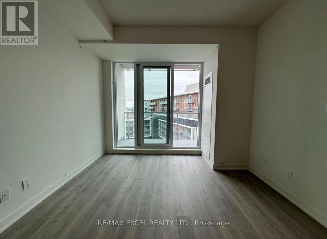 1716-292 Verdale Crossing, Markham, ON, L6G 0H6 - 4