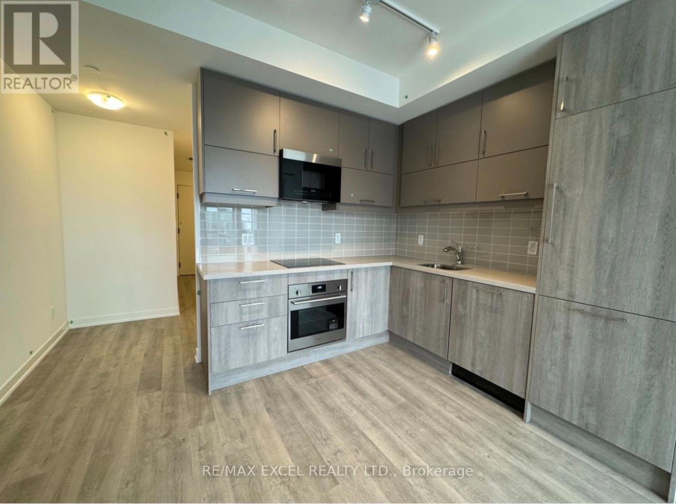 1716-292 Verdale Crossing, Markham, ON, L6G 0H6 - 3