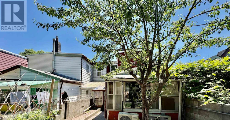 36 Mitchell Avenue, Toronto, ON, M6J 1B9 - 26