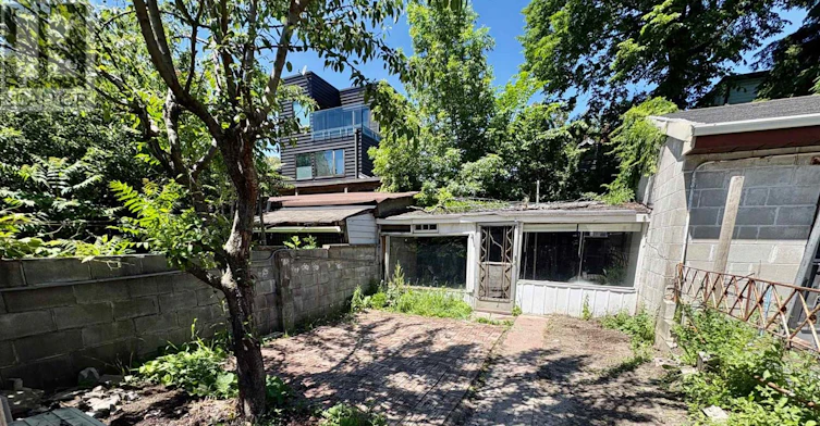 36 Mitchell Avenue, Toronto, ON, M6J 1B9 - 27