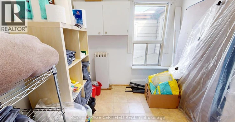 36 Mitchell Avenue, Toronto, ON, M6J 1B9 - 10