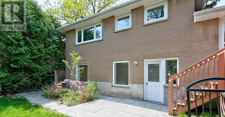 LOWER-27 Heathview Avenue, Toronto, ON, M2K 2C2 - 2