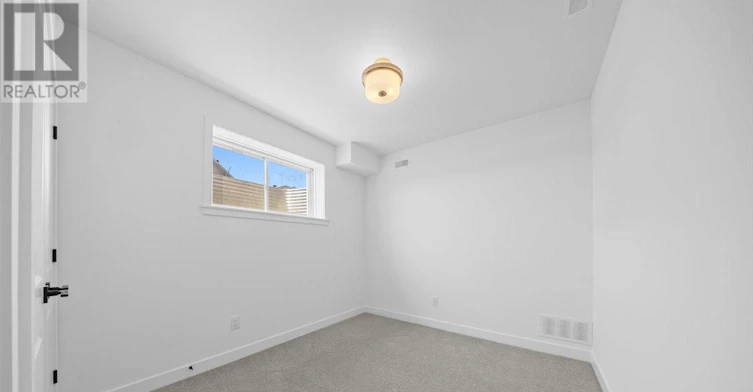 141 Shelleright Street, Ottawa, ON, K2S 1B6 - 15