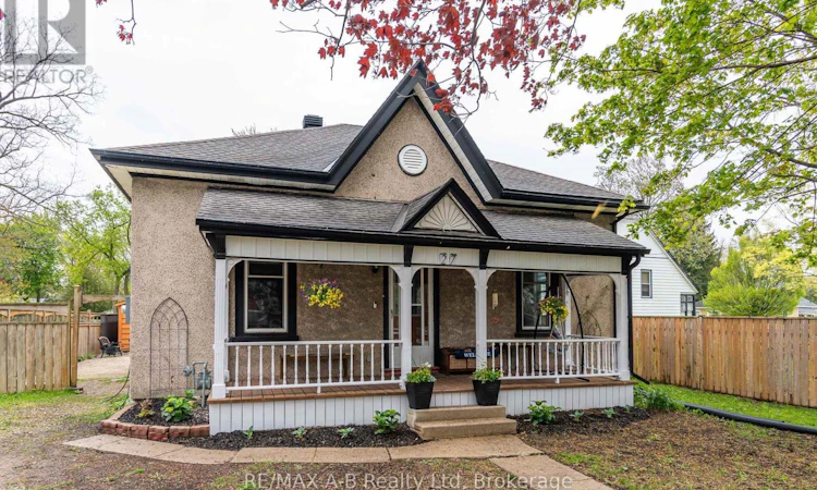 27 Home Street