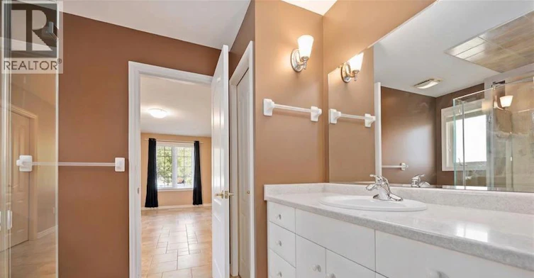 207 Cassandra Boulevard, Sarnia, ON, N7S 0A3 - 12