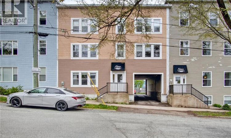 1-211 King Street East