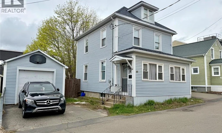 40 Mcdougall Avenue