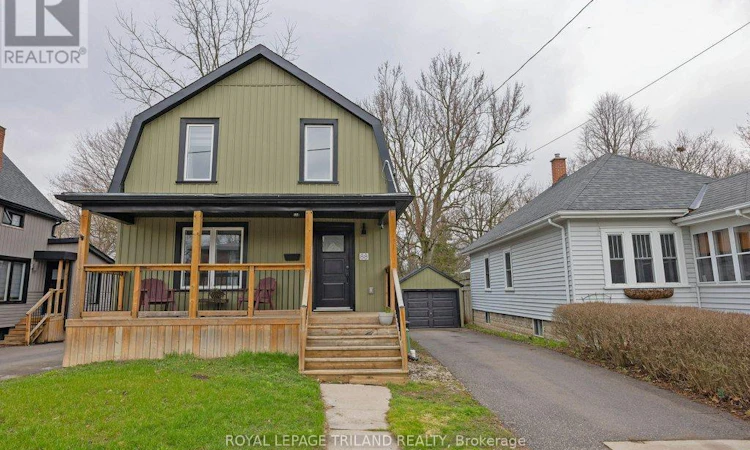 88 Briscoe Street E