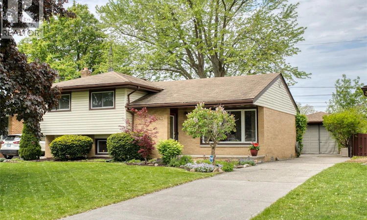 1043 Westchester Drive